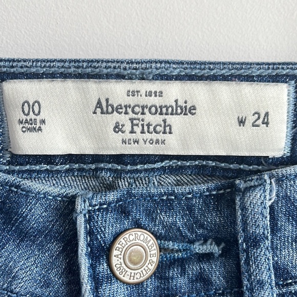 ABERCROMBIE & FITCH PATTERNED WOMEN JEANS SIZE 24 - Picture 5 of 11